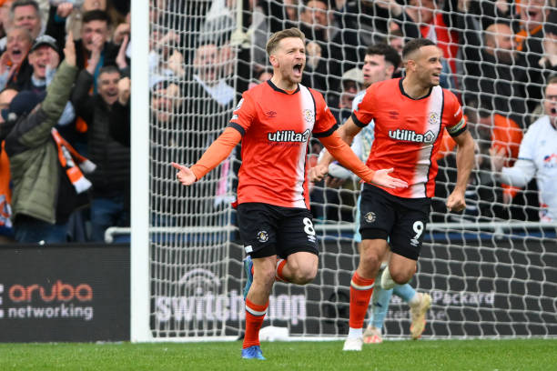 球队还面临 球队还面临